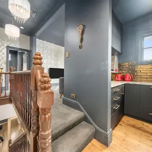 Apartment Celestial Free Parking