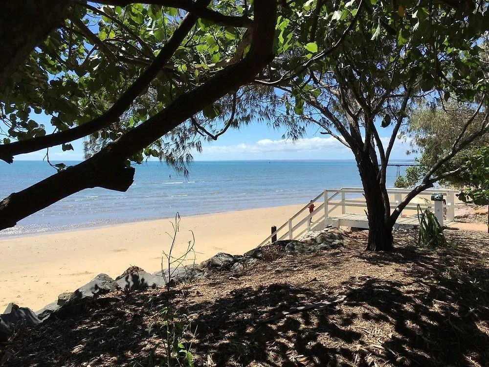 ***  Coconut Palms On The Bay Aparthotel Hervey Bay Australia