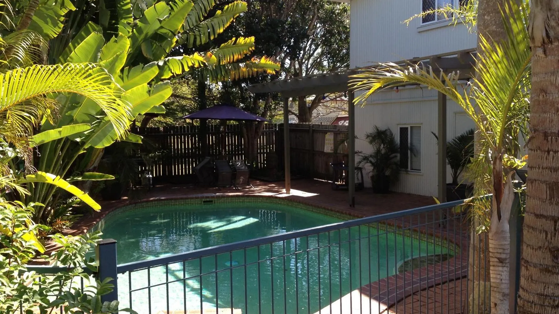 Coconut Palms On The Bay Aparthotel Hervey Bay
