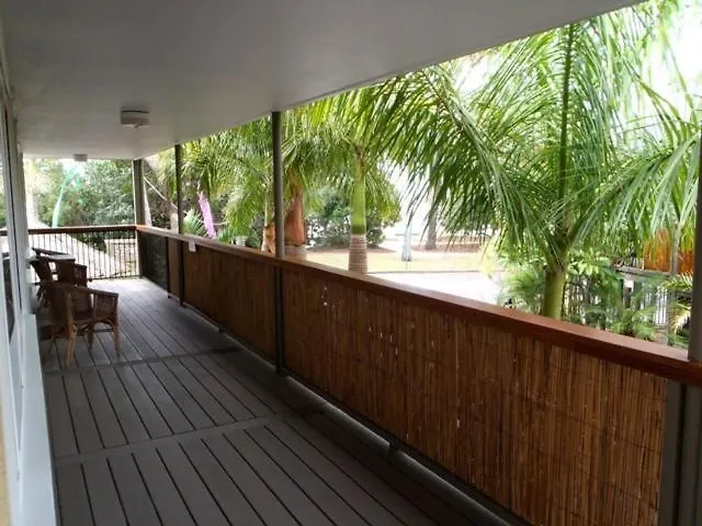 Coconut Palms On The Bay Aparthotel Hervey Bay
