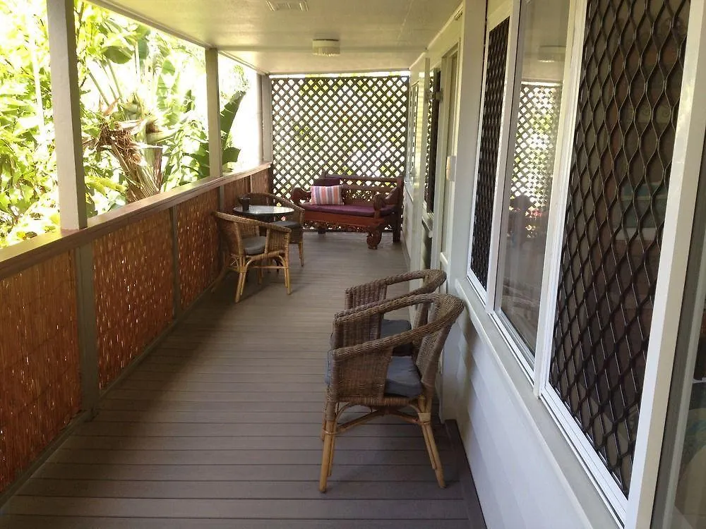 Coconut Palms On The Bay Aparthotel Hervey Bay 3*,